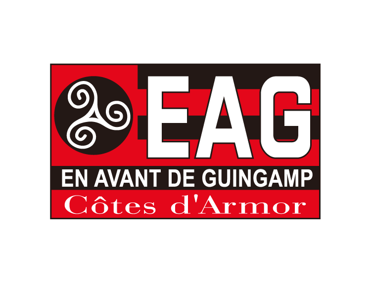 康宁汉姆半场15分7助攻，斯图尔特变身进攻端奇兵（康宁汉姆半场轰15分7助，斯图尔特化身进攻奇兵）