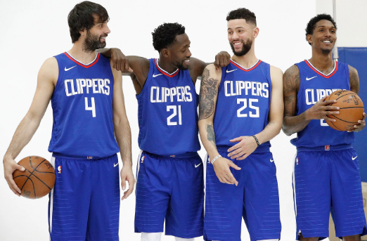 德拉古辛经纪人：球员不考虑离队，不知道转会传闻从何而来（德拉古辛经纪人：球员无意离队，转会流言不知出处）