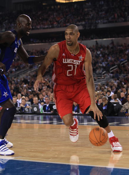 贝克汉姆观看迈阿密国际训练，与梅西、德保罗拥抱（贝克汉姆现身迈阿密国际训练，与梅西和德保罗热情相拥）