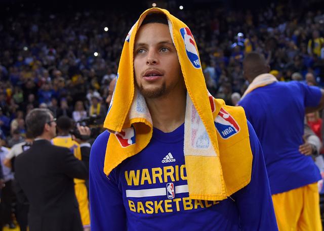 🎮DK 2-2 HLE：Smash泽丽超神发挥五杀收汁，双方进入决胜局（🎮DK 2-2 HLE：Smash泽丽五杀天秀收割，双方战至决胜局）