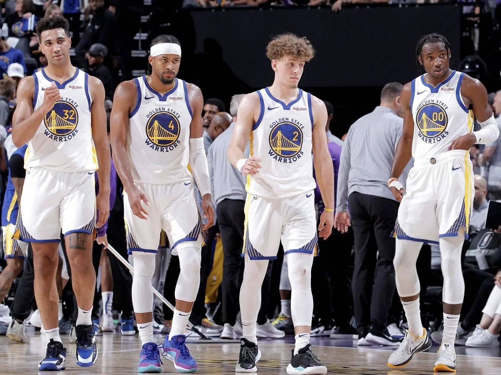 NBA：快船末节逆转鹈鹕（NBA：快船第四节翻盘鹈鹕）