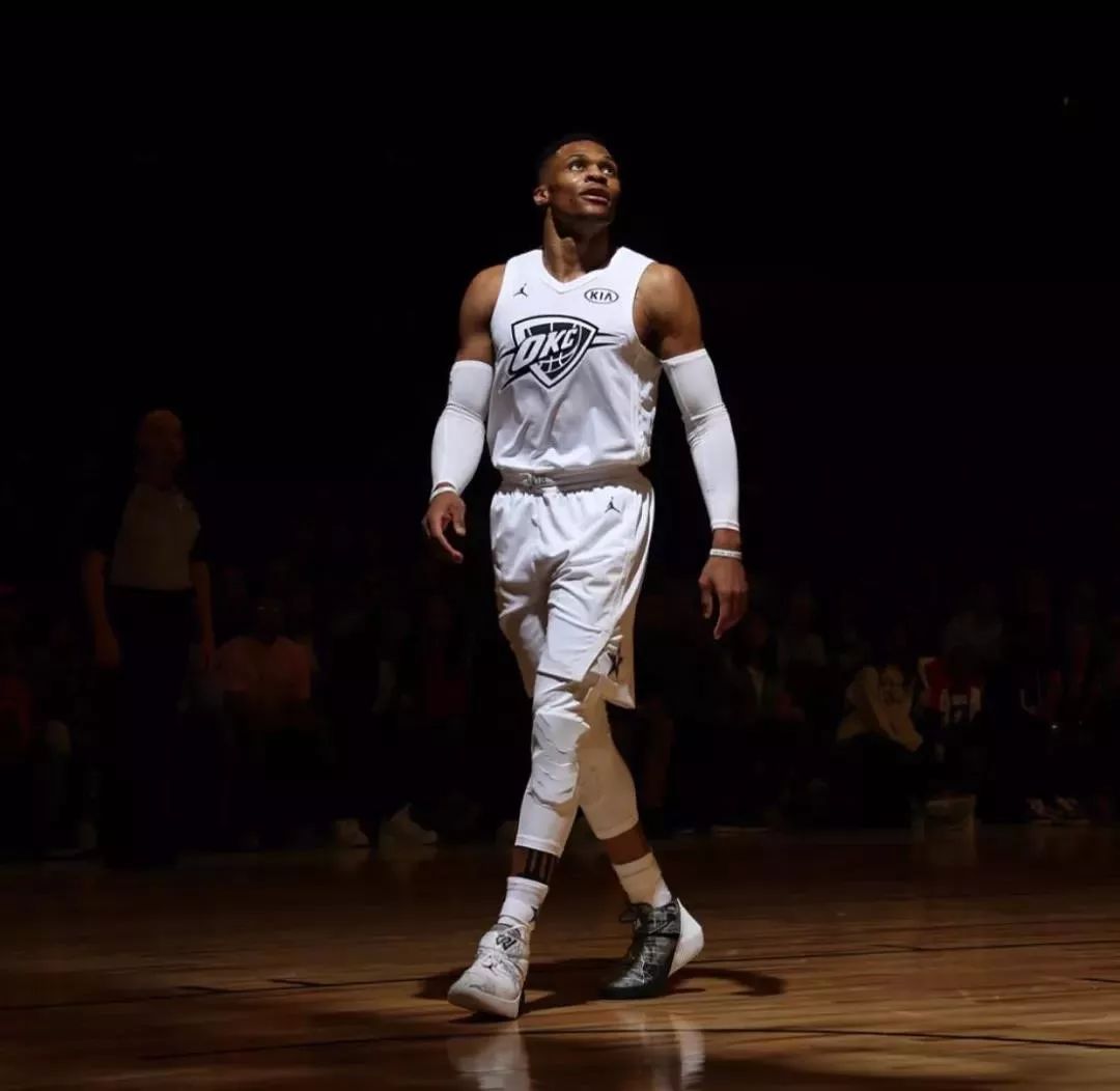 瓜帅：刚来英超就被告知多给球员放假，球队传控配合还要提高（瓜帅：初登英超就被建议增加球员假期，球队传控与配合仍有提升空间）