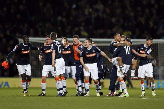 FIFA：加大力度打击网络辱骂，列入黑名单后将被禁止购票（FIFA加码打击网络暴力：黑名单人员将被禁购门票）